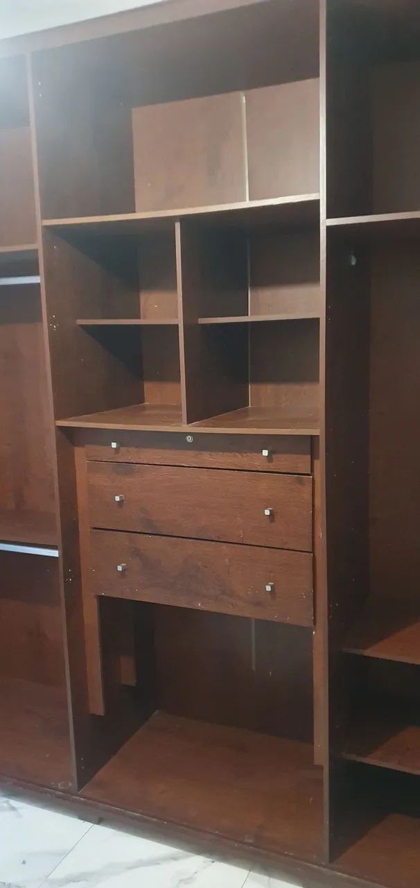 Guarda roupa em bom estado - Foto 4