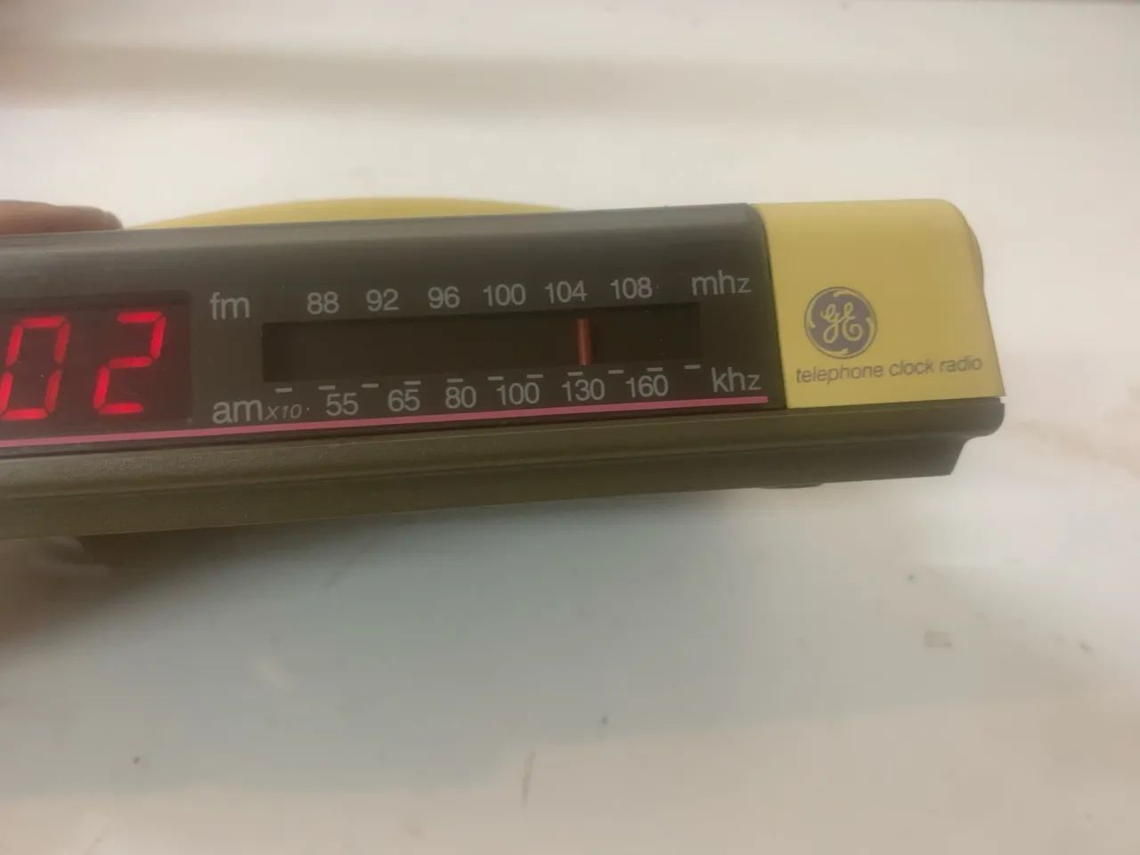 Telefone Rádio Relógio Despertador Vintage da marca GE (General Electric) - Foto 5