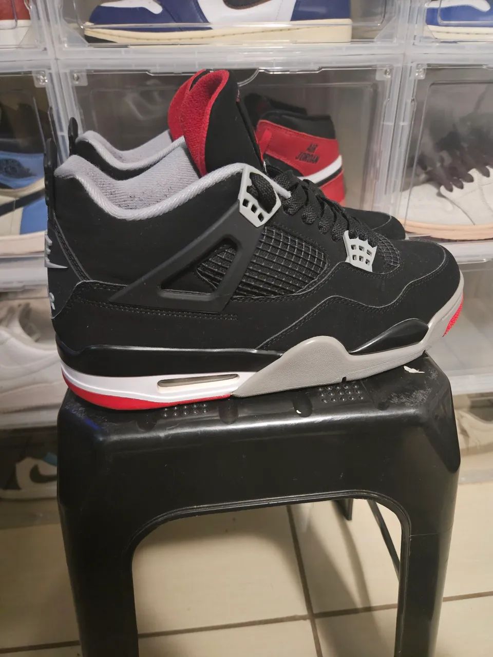 Jordan 4 Bred - Foto 3