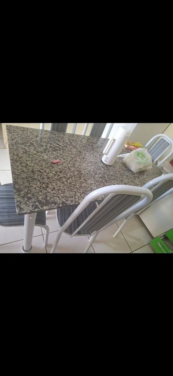 Mesa 6 cadeiras 