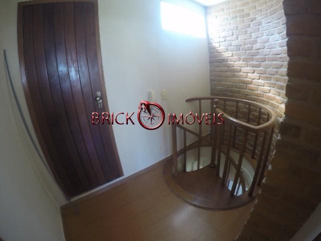 Ótimo apartamento duplex com 3 quartos sendo 1 suíte no alto. - Foto 11