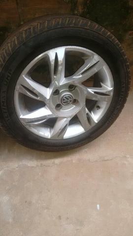 Vendo 4 pneu aro 15