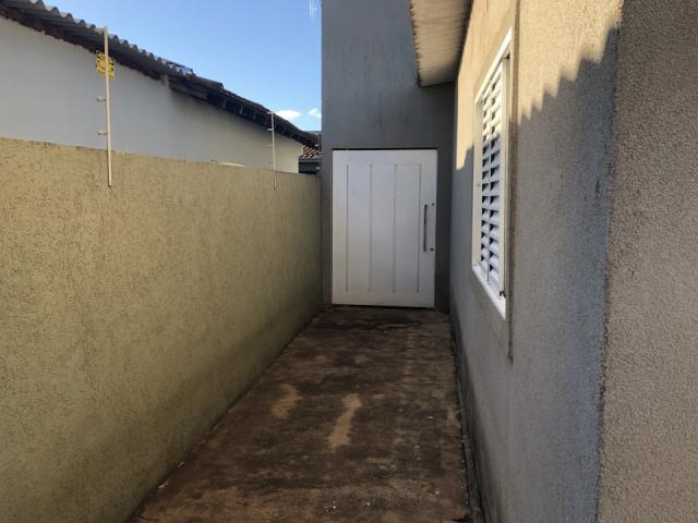 8272 | casa para alugar com 3 quartos em bnh 4° plano, dourados - Foto 4
