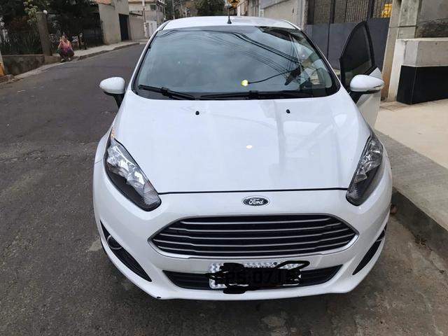 OPORTUNIDADE - Fiesta sel 1.6 aut. 2017. unico dono - Foto 3