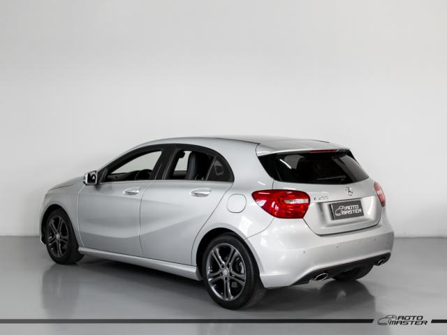 Mercedes Classe A 200 1.6 TB 16V Urban 156cv Aut. - Prata - 2015 - Foto 2