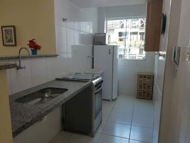 Apartamento com 2 quartos e garagem em Juiz de Fora