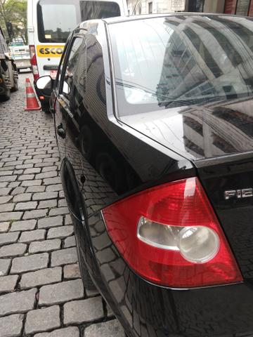 Fiesta Sedan 1.6 Muito Novo ! - Foto 3