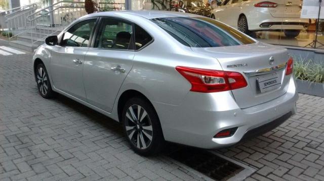 NISSAN SENTRA SV NOVA GERAÇÃO 2.0 16V CVT FLEXSTART Prata 2017/2018 - Foto 3