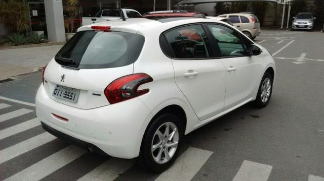 PEUGEOT 208 ALURE 1.2 12V FLEX Branco 2016/2017 - Foto 4