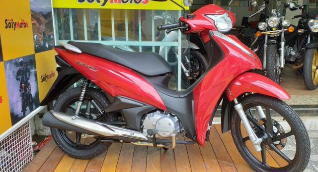 Biz 125 2019 0km Emplacada no seu nome!