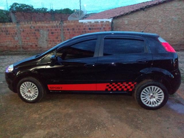 Vendo ou troco esse lindo fiat punto - Foto 2