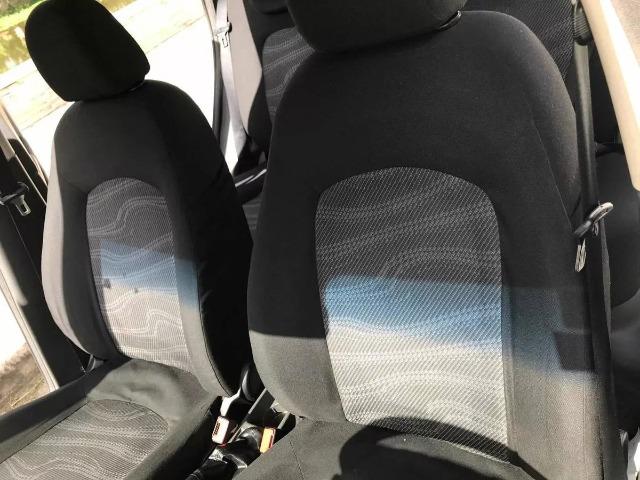 Fiat Punto 1.4 Elx Flex - 2010 - Foto 7