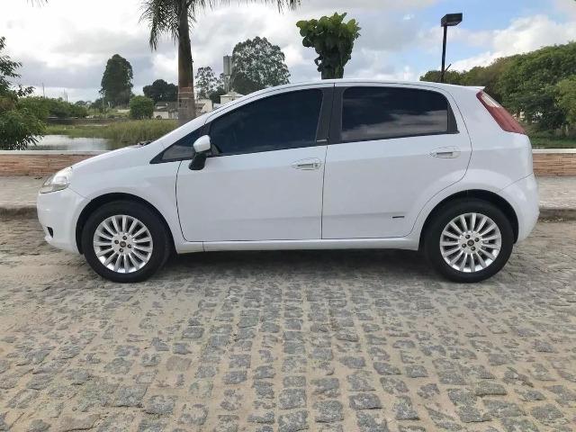Fiat Punto 1.4 Elx Flex - 2010 - Foto 11