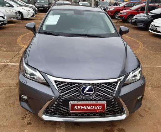 CT200H F-SPORT 1.8 16V HIBRID AUT.