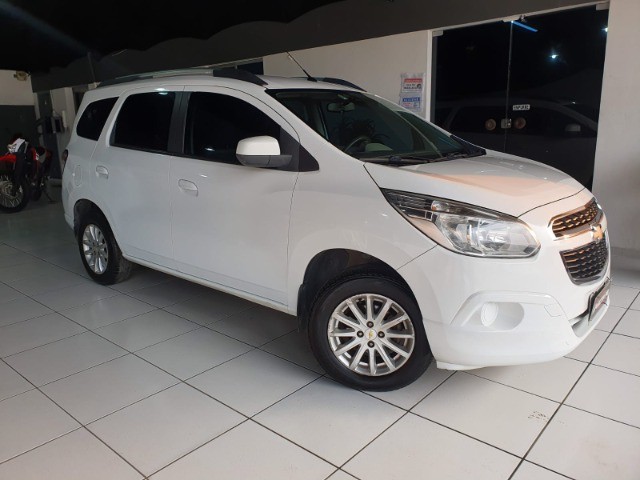 CHEVROLET SPIN 1.8 LT AUTOMÁTICA 2015 BRANCA COM GNV !!!