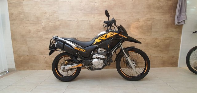XRE ADVENTURE TOP COM BAIXA KM