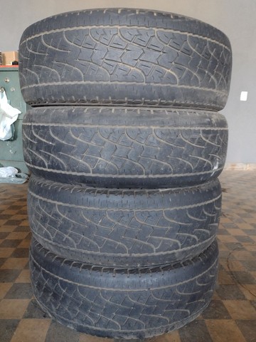 04 Pneus Scorpion 255/65R17 Usados.  - Foto 5