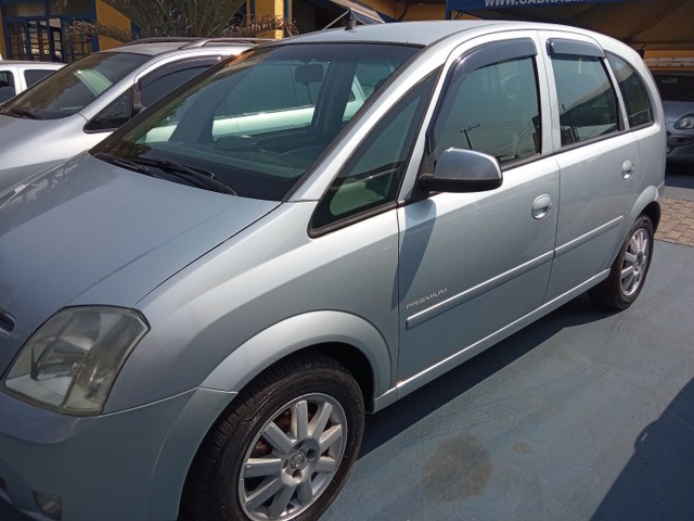 MERIVA PREMIUM 2010