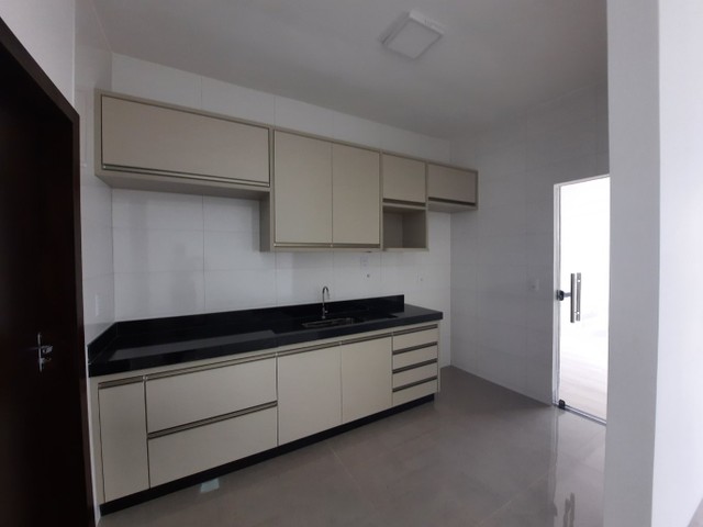 Casa para venda com 125 m2 com 3 suítes em Residencial Interlagos - Rio Verde - Goiás - Foto 2