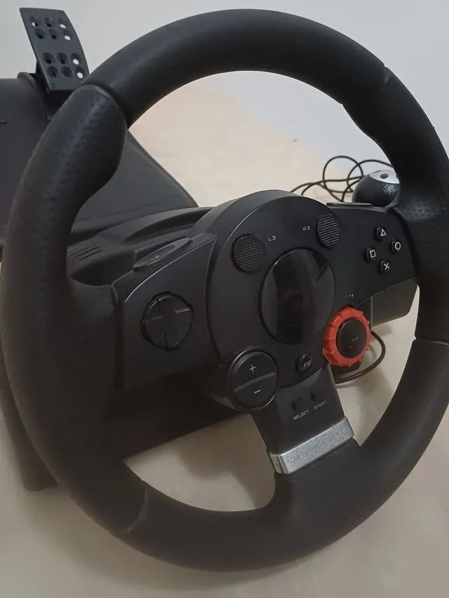 Volante cambio e pedais Logitech Driving Force GT para Playstation ou PC -  Hobbies e coleções - Mucuripe, Fortaleza 1251474917