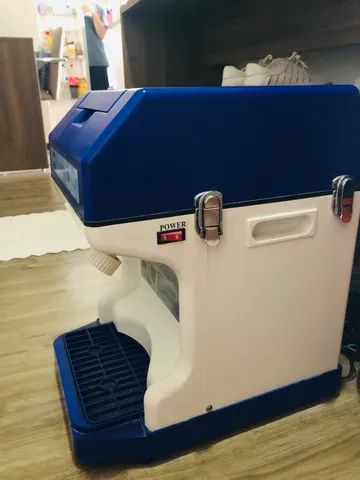 Máquina  profissional de frozen e raspadinhas - Foto 2