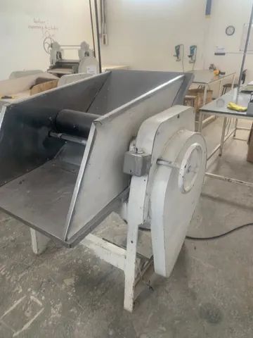 Cilindro de 60 cm para panificação.  Trifásico. 