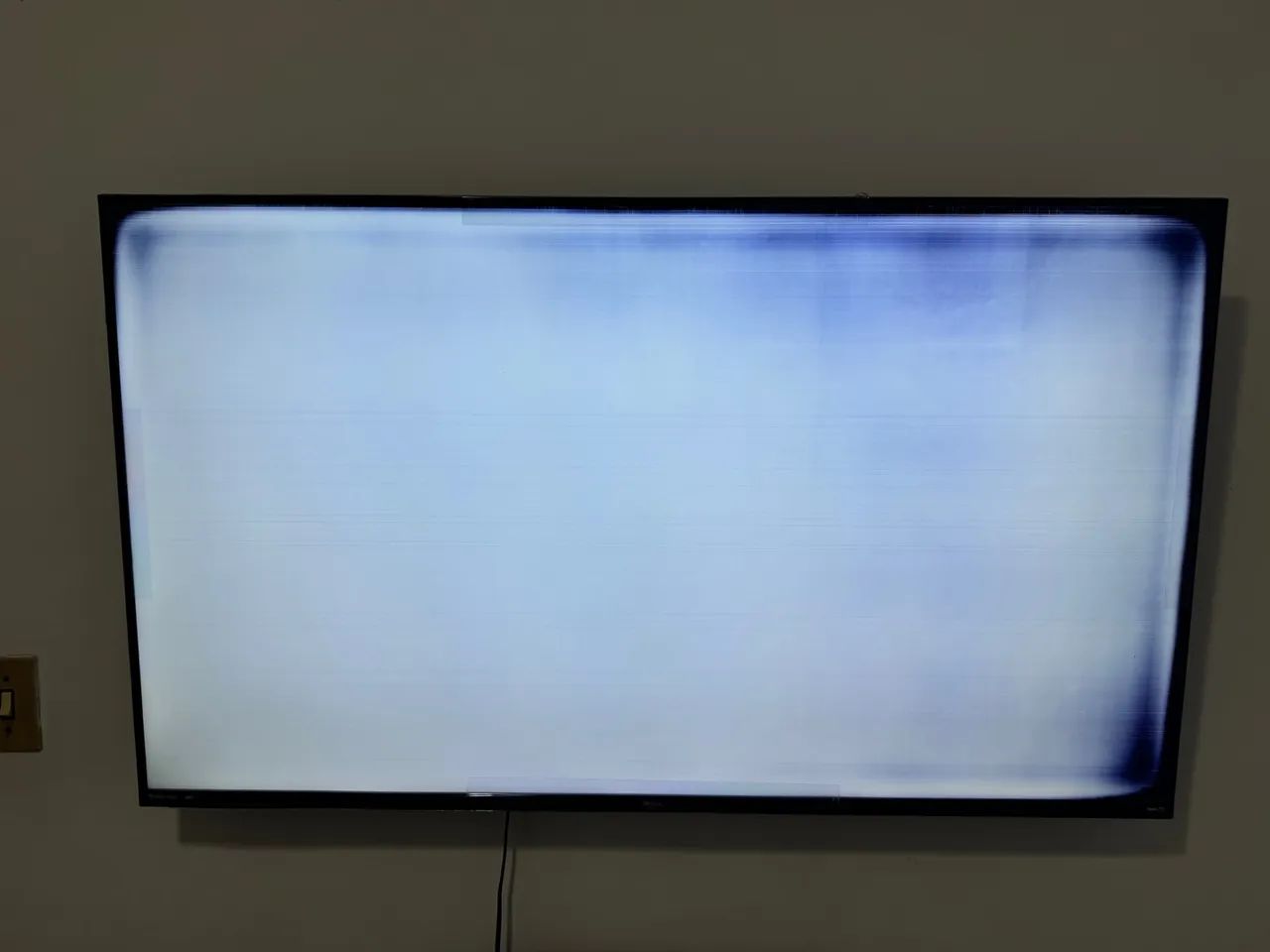 TV 50 polegadas com defeito de imagem - Foto 2