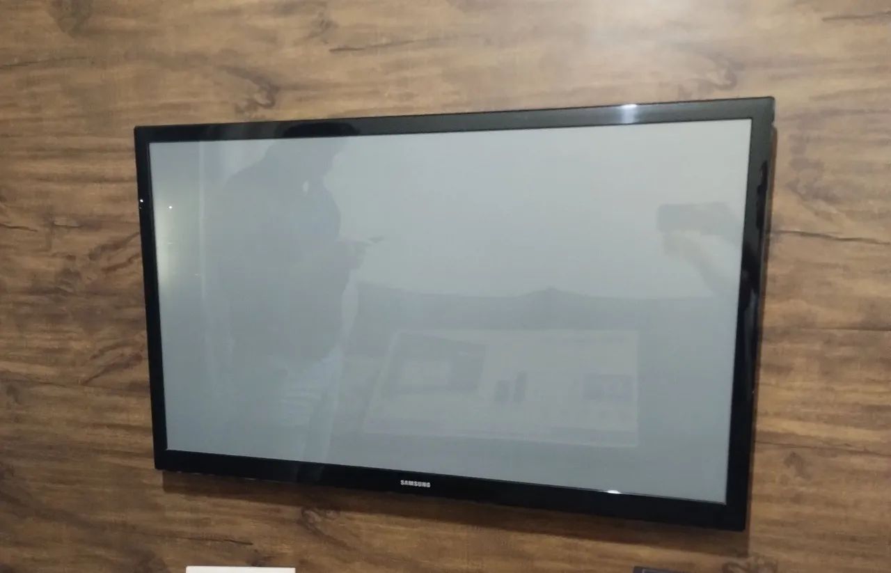 Tv Samsung 43 polegadas com defeito