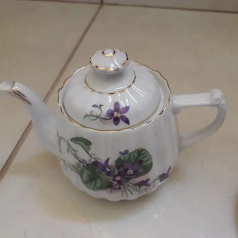 Bule porcelana Mauá  - Foto 2