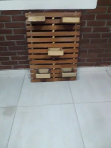 floreira de madeira de parede tipo estrado - Foto 6