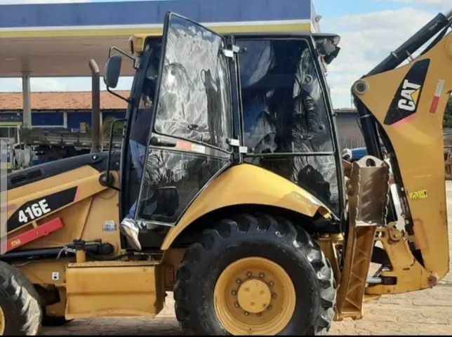 Retroescavadeira 416e 4x4 ano 2014 - Foto 4