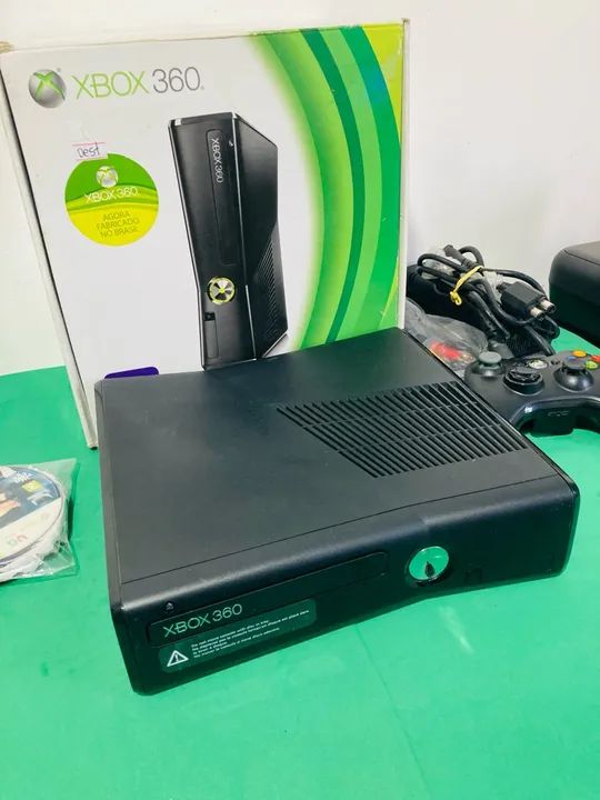 Console Xbox 360 RGH com 10 jogos