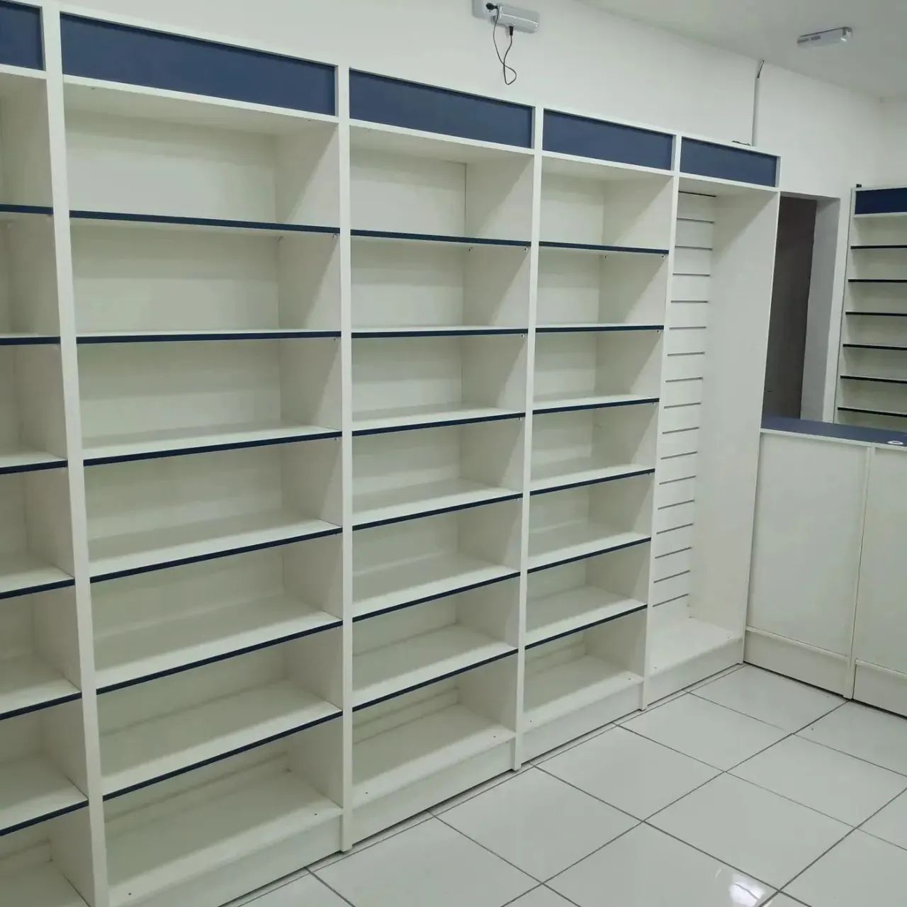 Gôndolas em MDF  - Foto 3