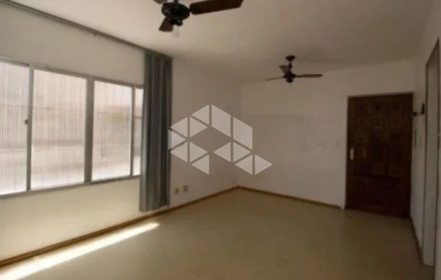 Baixou o valor. Apartamento JK / studio no bairro Medianeira com excelente preço