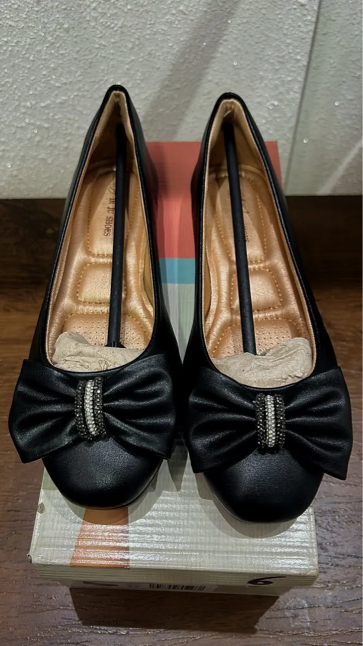 Sapatilha Infantil Laço com Detalhe Strass