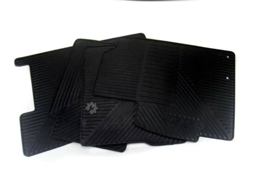 Tapete de borracha para NISSAN VERSA 