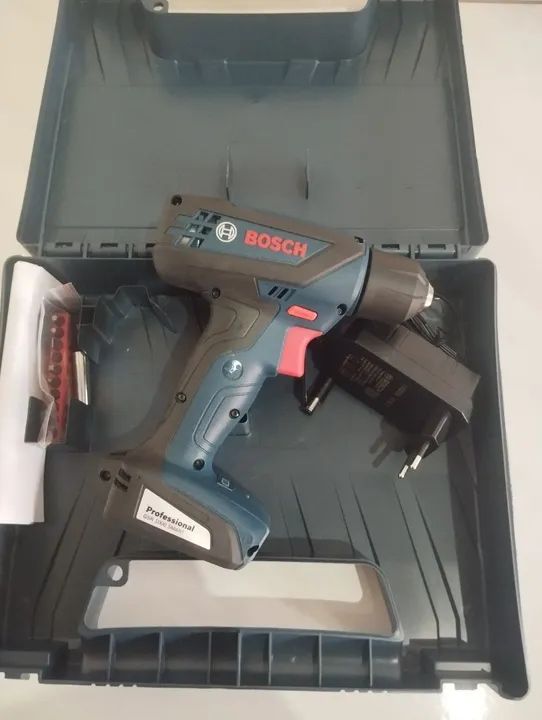 Parafusadeira/Furadeira Bosch smart 1000 Professional - Foto 2