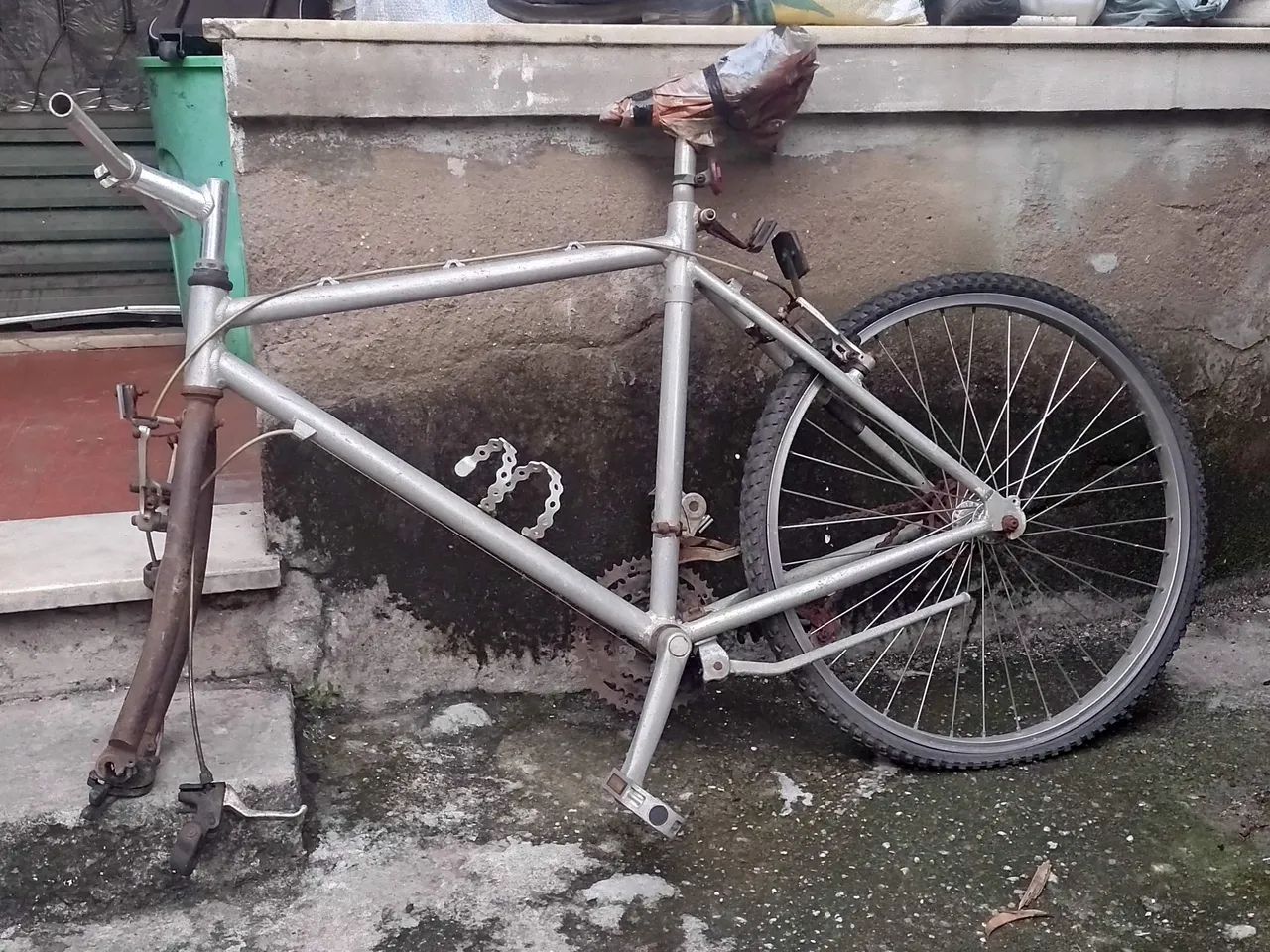 Vendo bicicleta de alumínio 