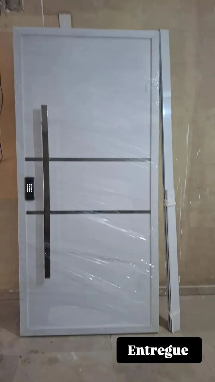Porta de Acm alumínio Moderna com Fechadura Digital