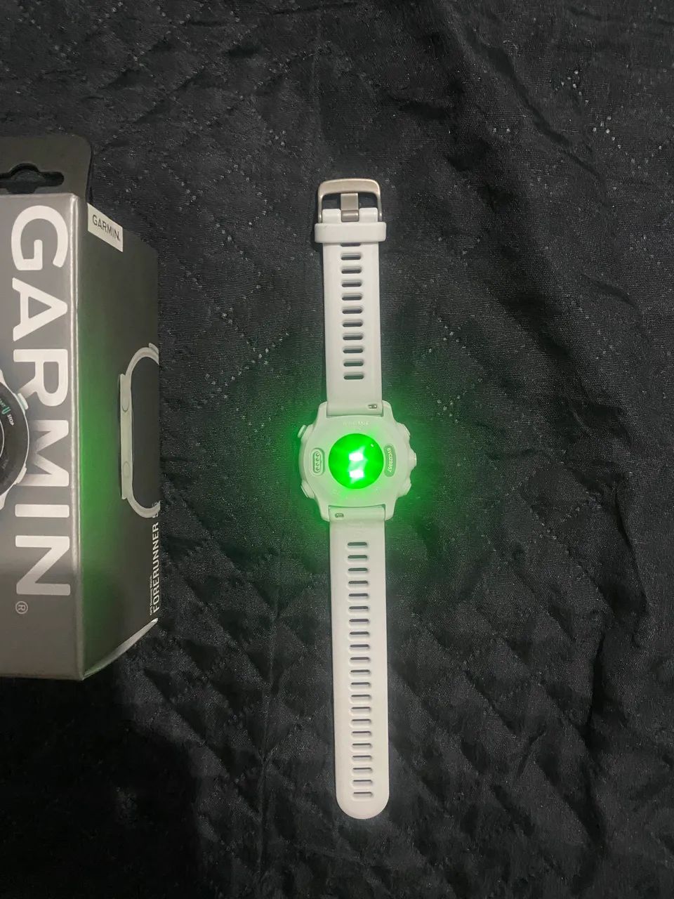 Smartwatch Garmin Forerunner 55, Pulseira Silicone Branca - Foto 2