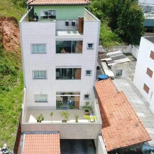 PREÇO DE OCASIÃO "Excelente Oportunidade de morar no Centro de SBCAMPO..." (96 mts)