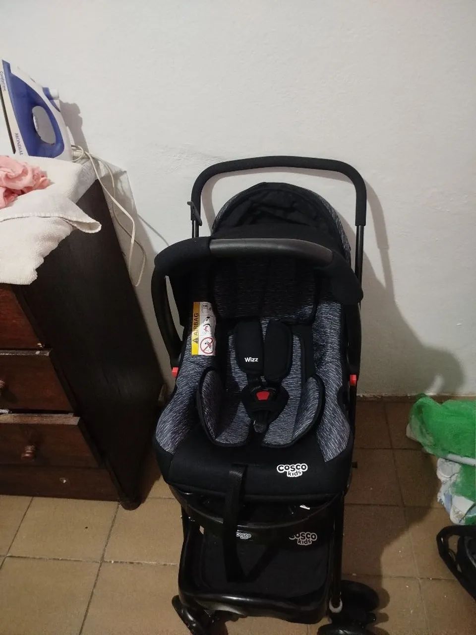 Carrinho com bebê conforto  - Foto 2