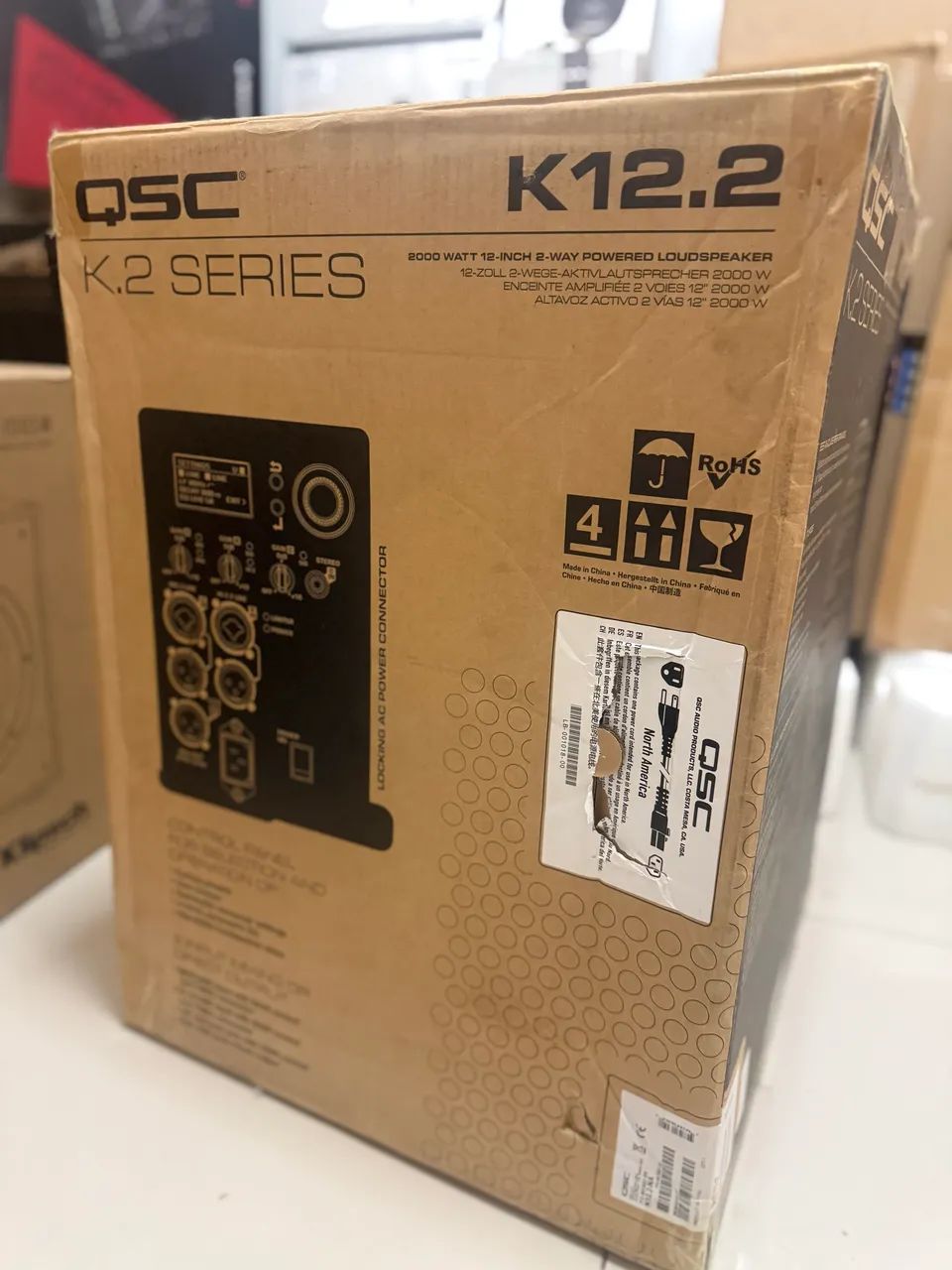 Caixa QSC k12.2 pronta entrega 