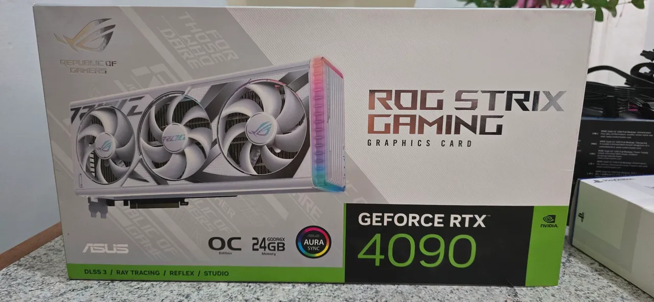 Placa de Vídeo ASUS ROG Strix GeForce RTX 4090 OC Edition 24GB