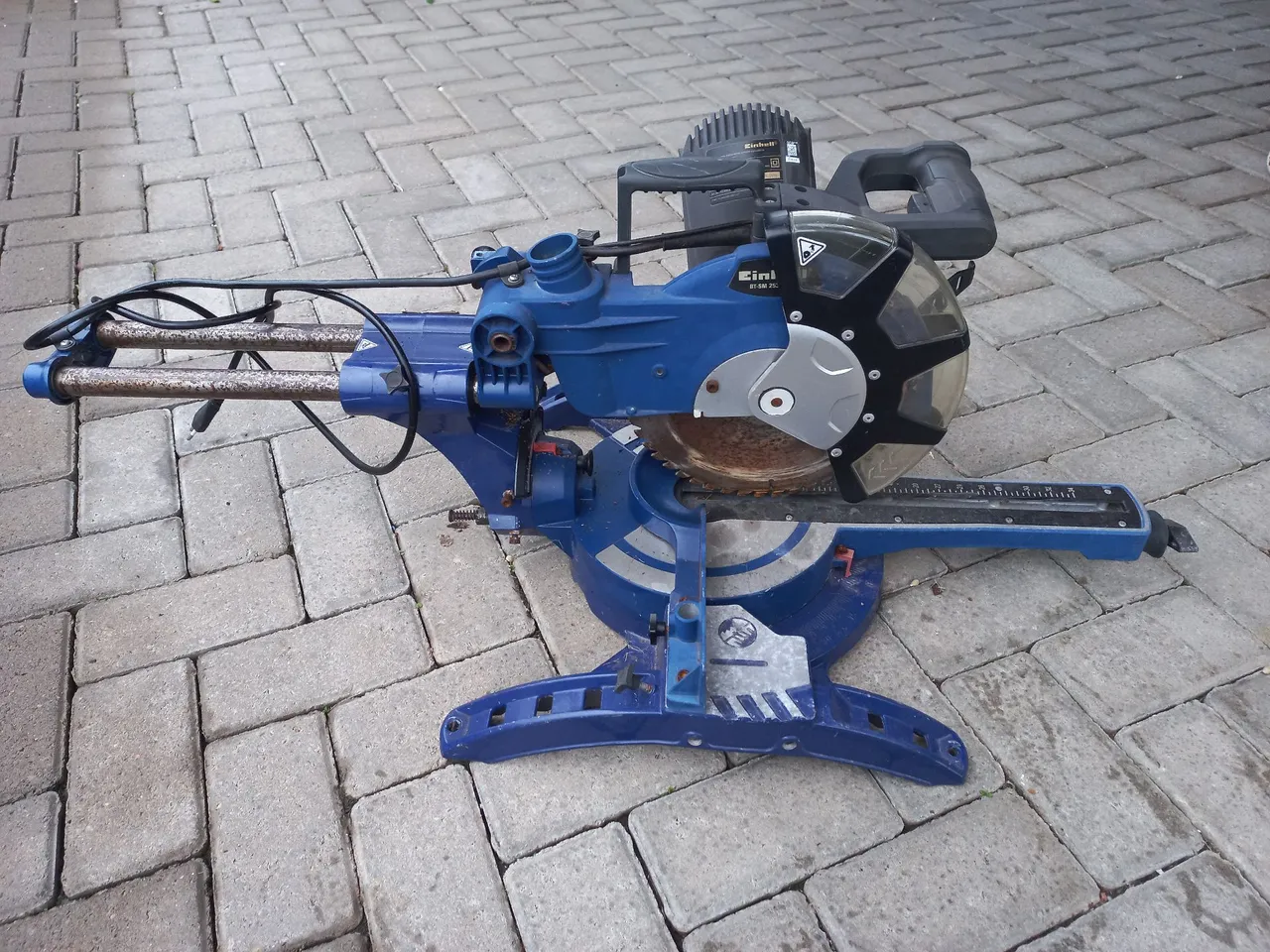 Serra de Esquadria Einhell BT-SM telescópica