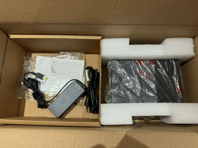 Mini Lenovo thinkcentre M70q i5 12gth 16gb ddr4 ssd 256gb win 11