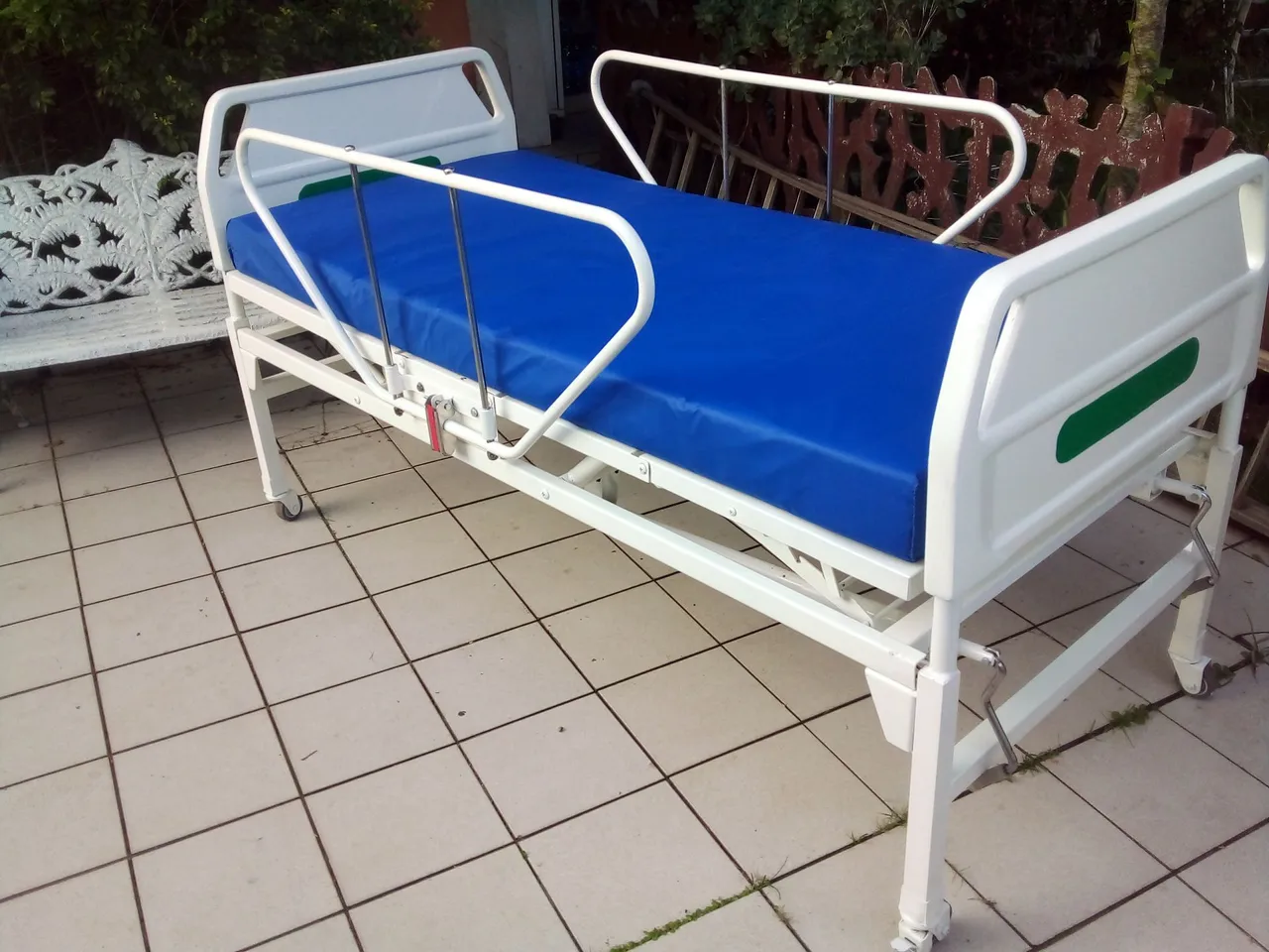 Cama Hospitalar - Excelente Estado!