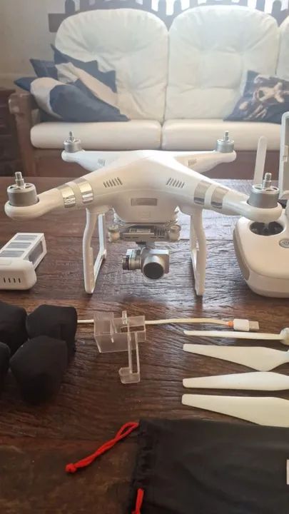 Vendo DJI phantom 3 advanced
