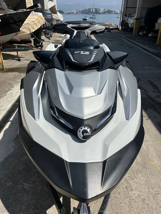 Jet ski GTX Limited 2024 - Foto 9