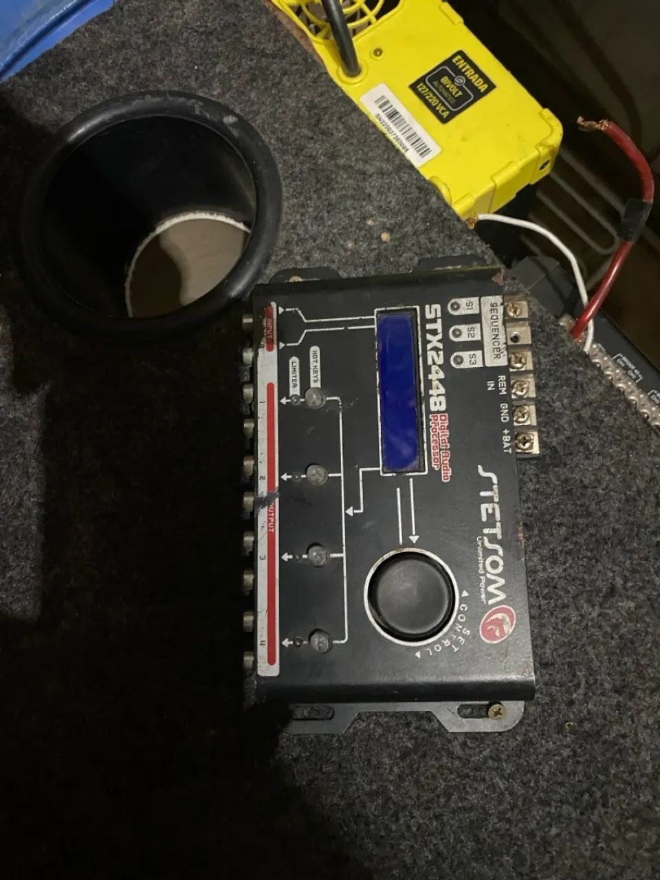 Som automotivo só pegar e instalar. - Foto 2
